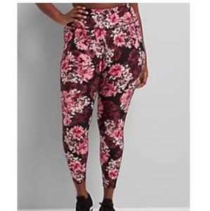 LIVI ACTIVE leggings with pockets size 26/28